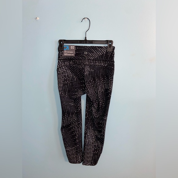 XS black polka dot leggings - Picture 3 of 4